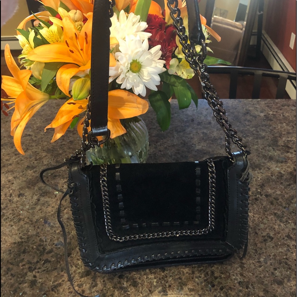 Black Zara crossbody